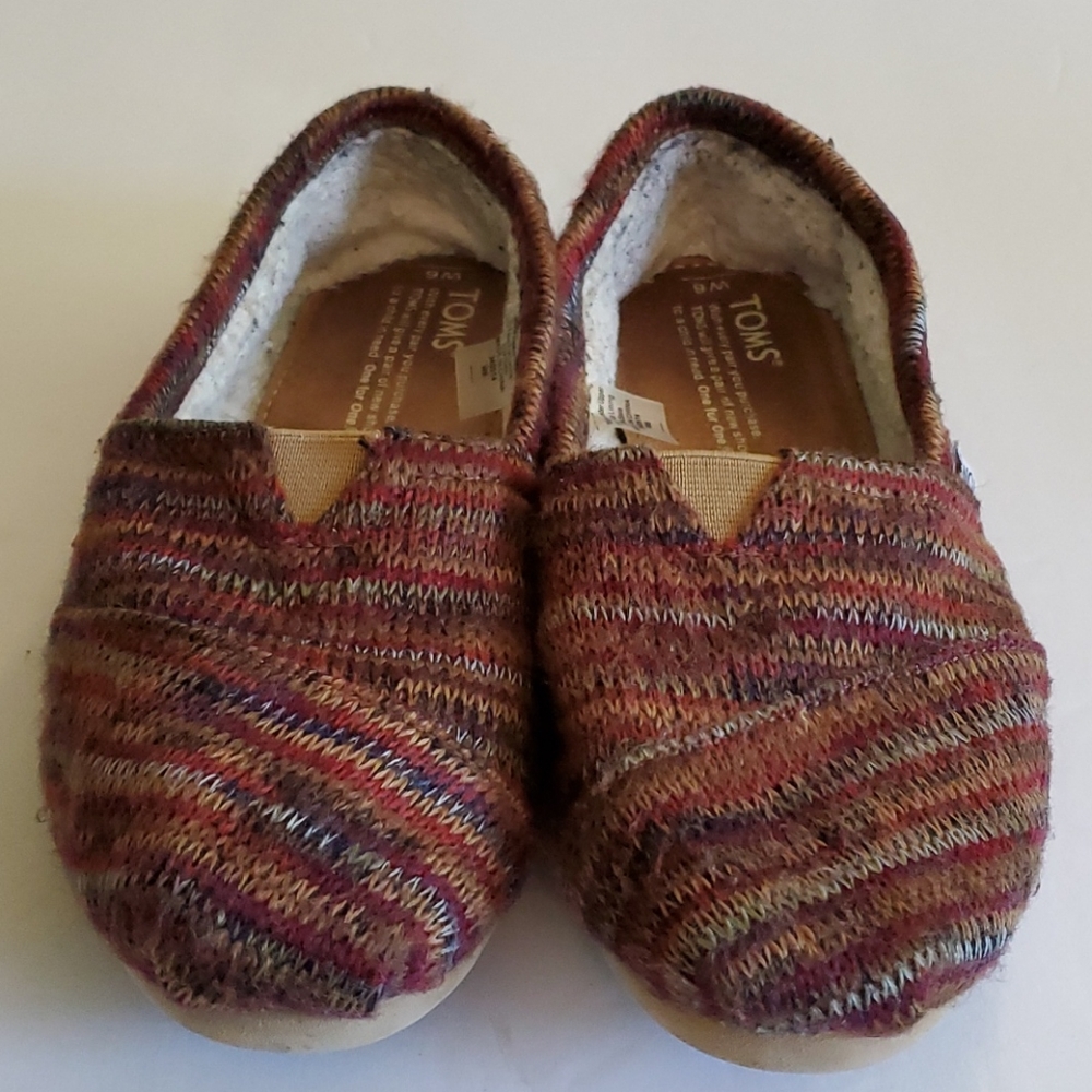 Toms classes Flats Size 6